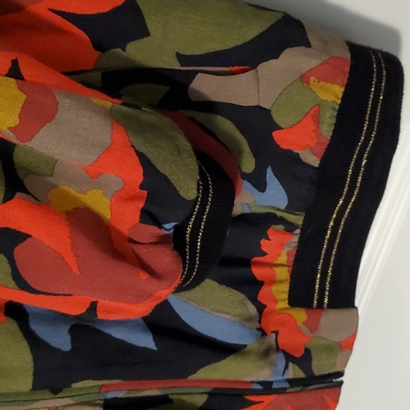 Floral jacket - Picture 3 of 3